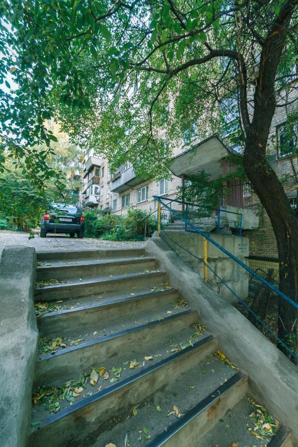 Прекрасная Квартира У Метро Политехнический Институт Kiev Ngoại thất bức ảnh